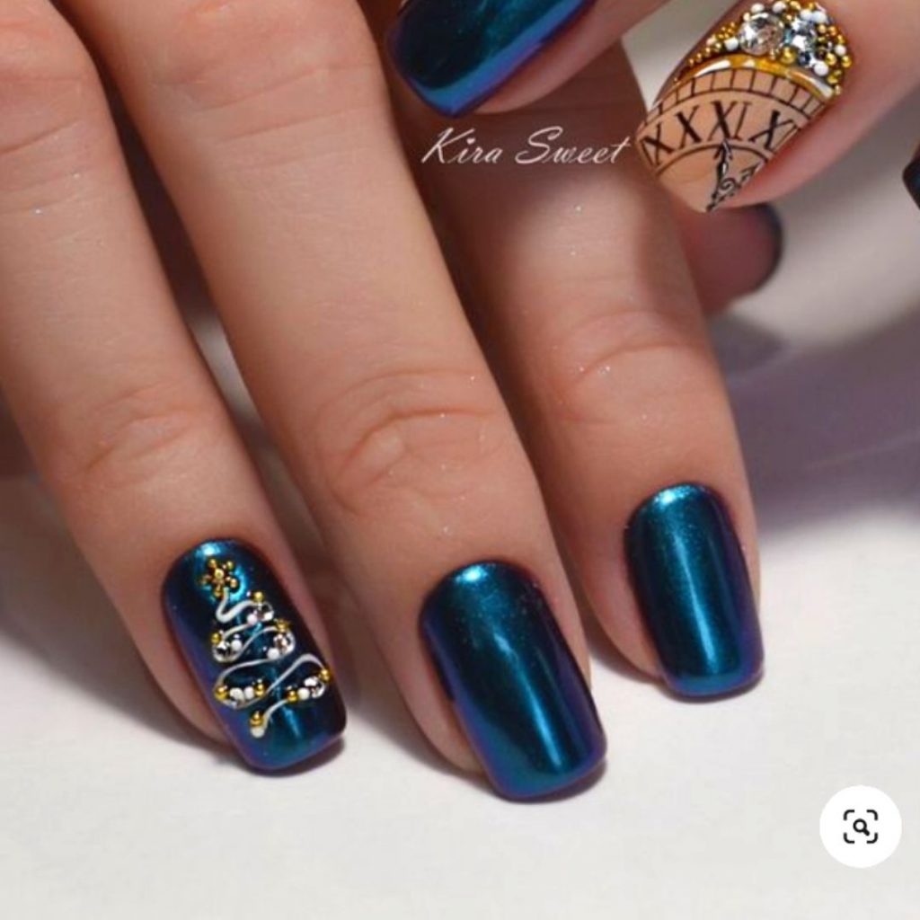 smalto natale unghie blu corte