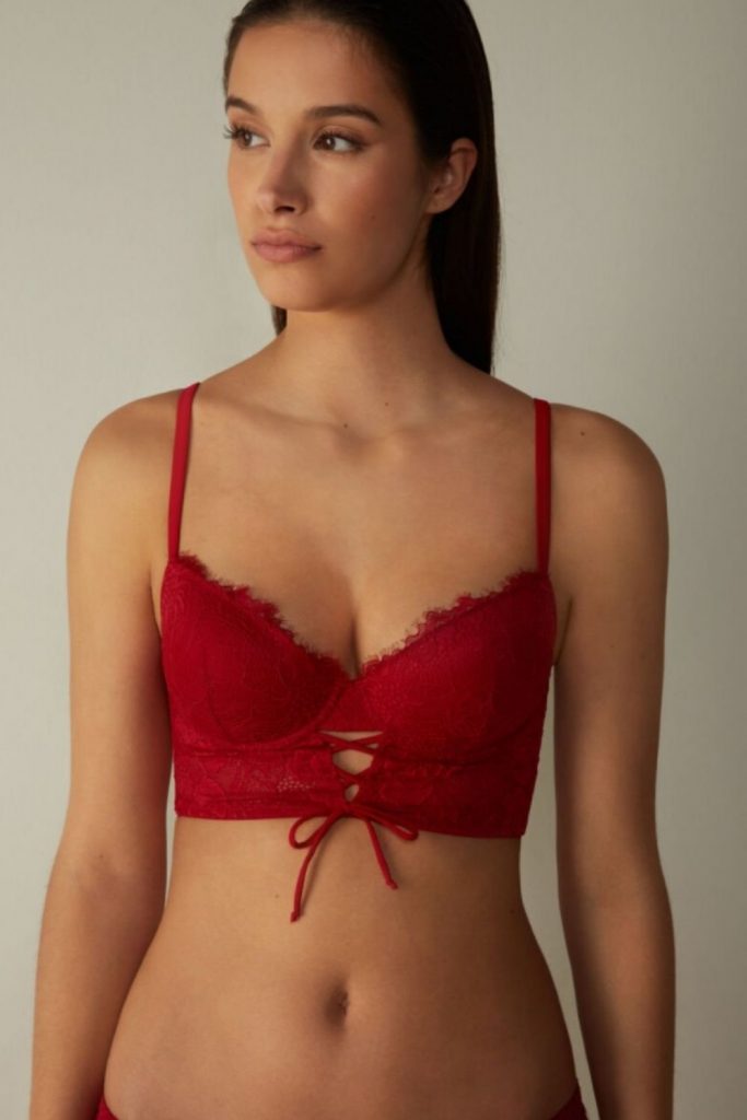reggiseno rosso regalo natalizio intimissimi 2021