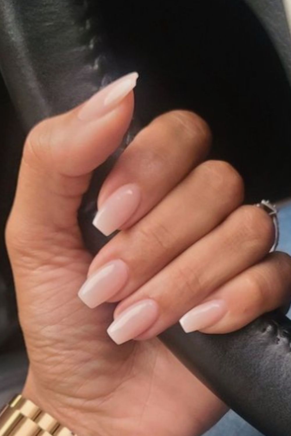 unghie rosa nudo gel