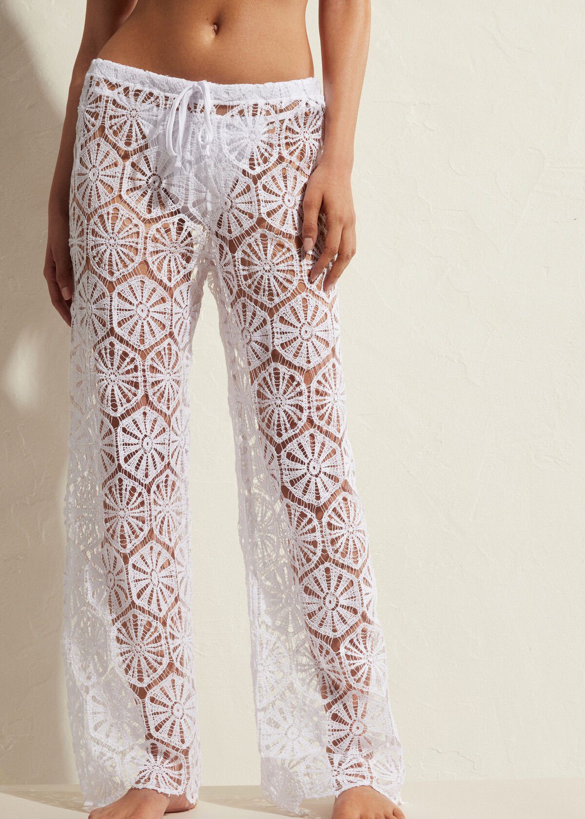 pantaloni palazzo calzedonia 2022