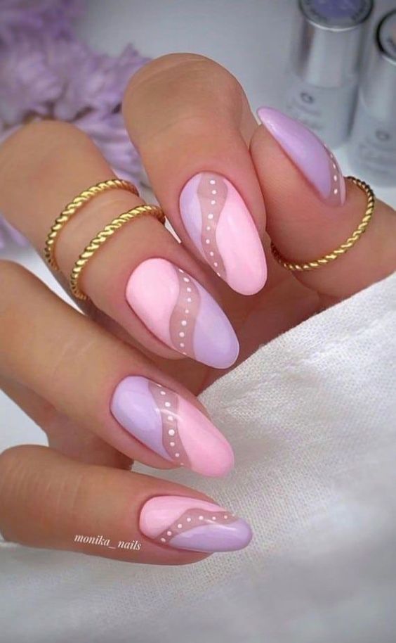 unghie lilla e rosa combinazione