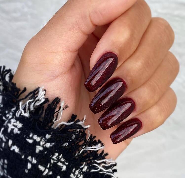 nail art semplice capodanno bordeaux