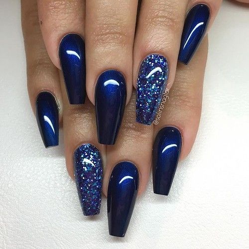 unghie capodanno blu