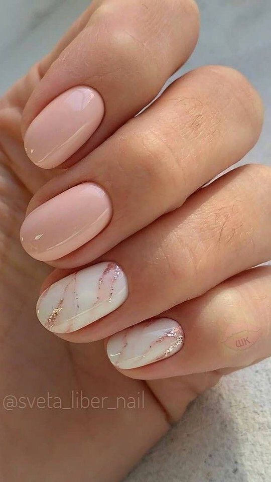 unghie rosa marmo