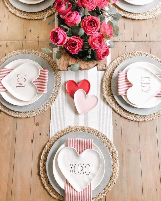 Tavola di San Valentino: 7 Modi per Decorarla - Carol Pomme