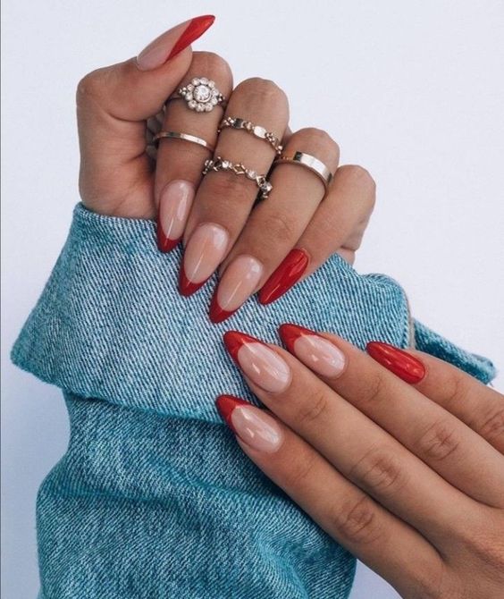 nails rosse